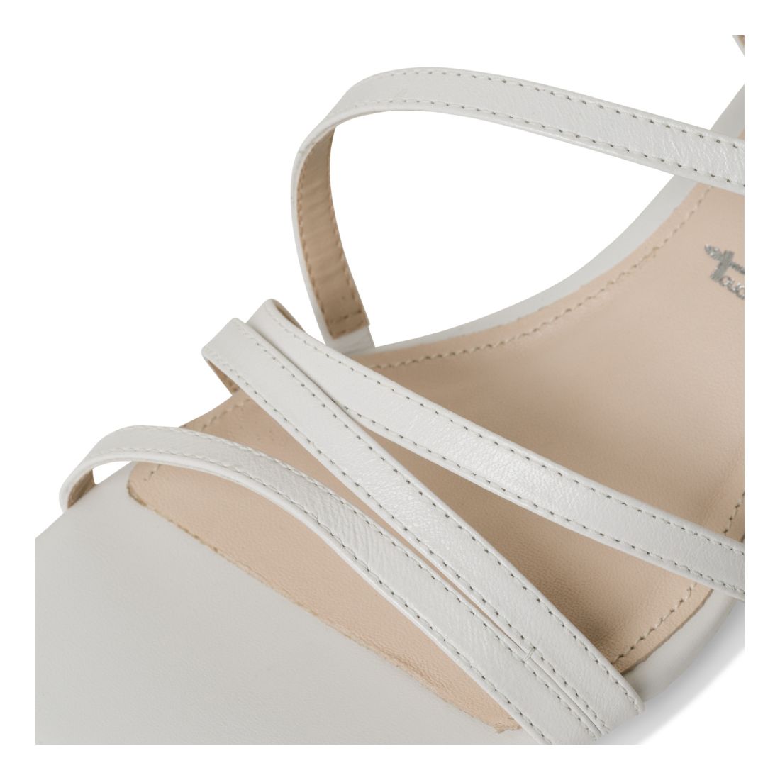detail Dámské sandály Tamaris 28211-42 100 bílá