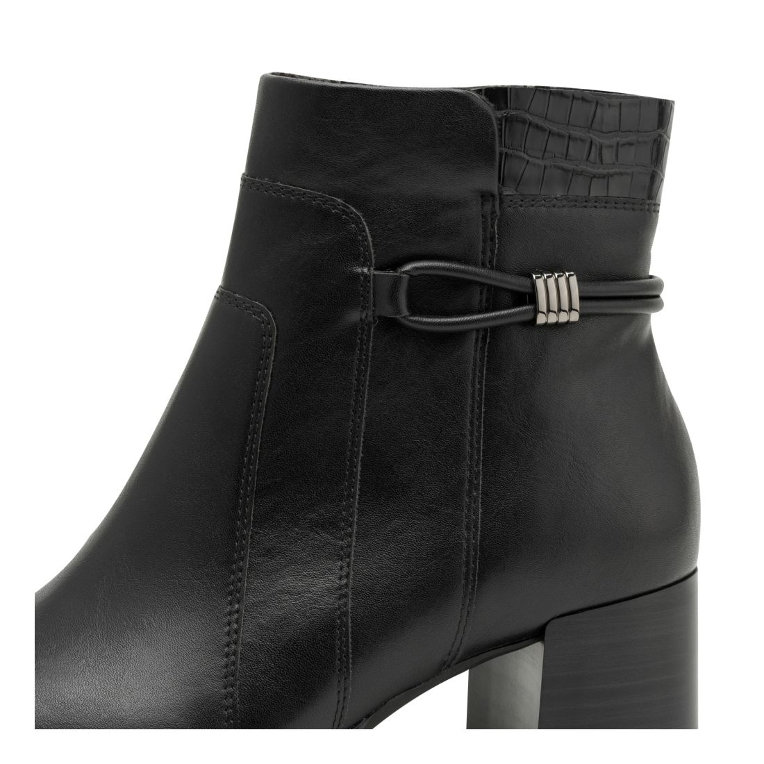 detail Dámská kotníková obuv Jana 25366-45 001 černá