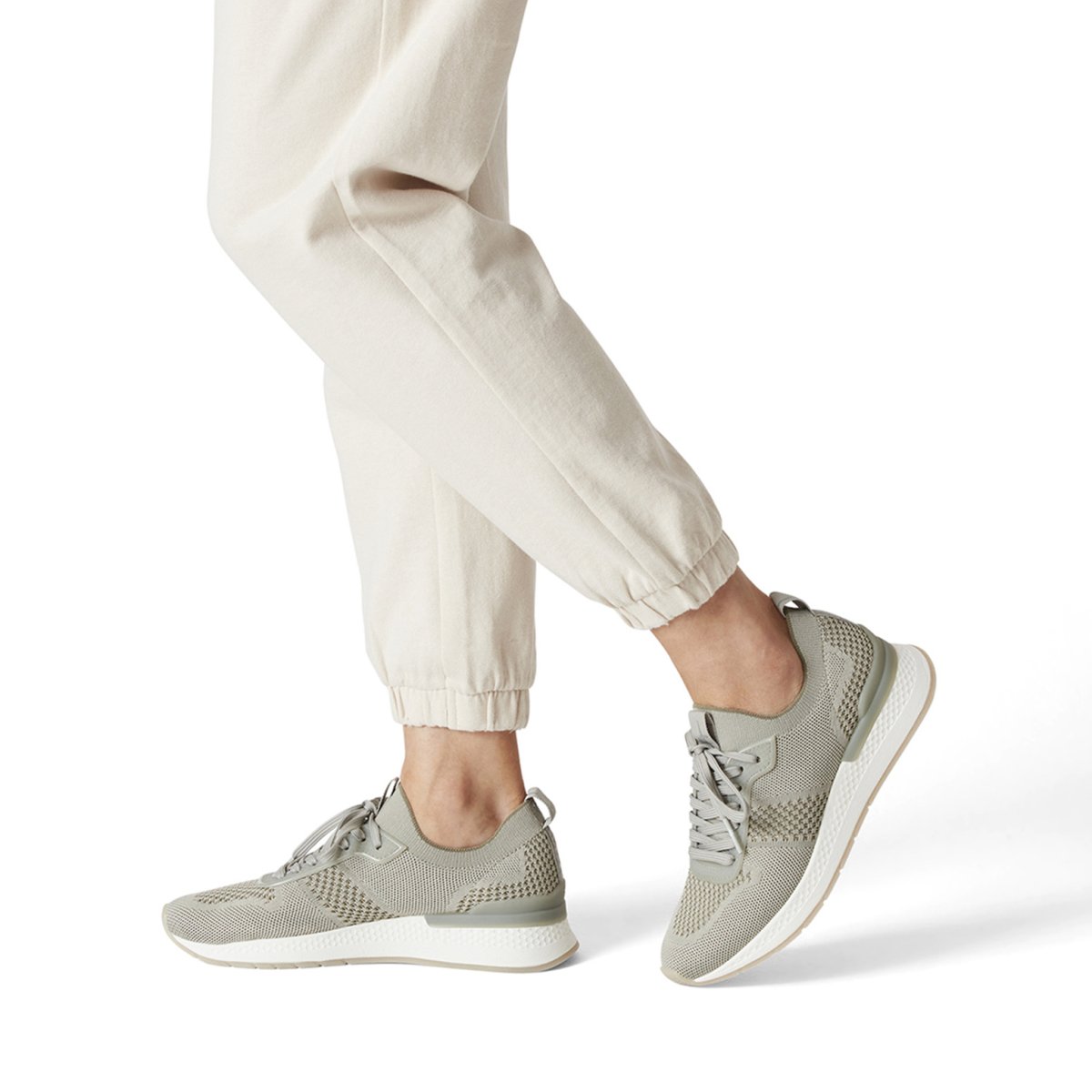 detail Dámské tenisky Tamaris 23712-28 771 zelená