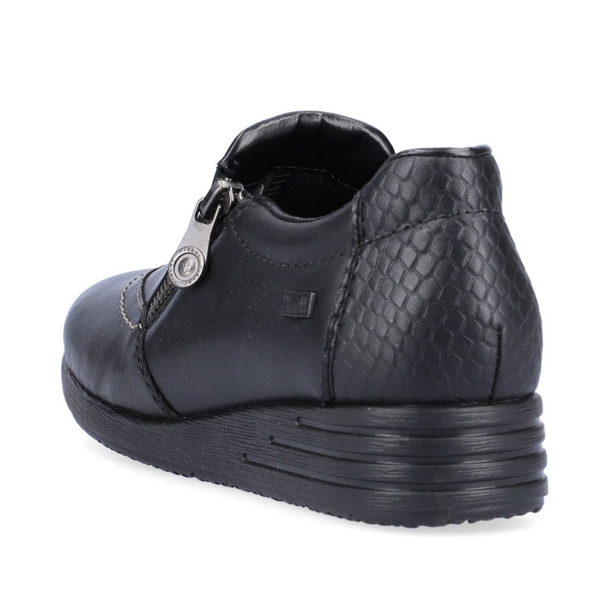 detail Dámské kožené polobotky Rieker 58453-00 černá