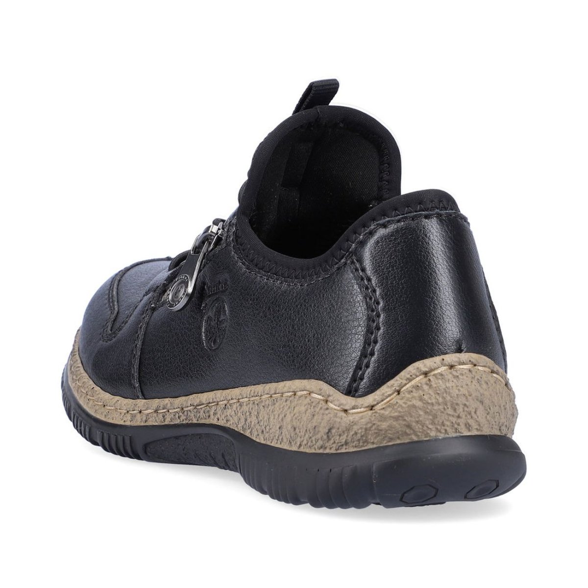 detail Dámské kožené polobotky Rieker N32G0-00 černá