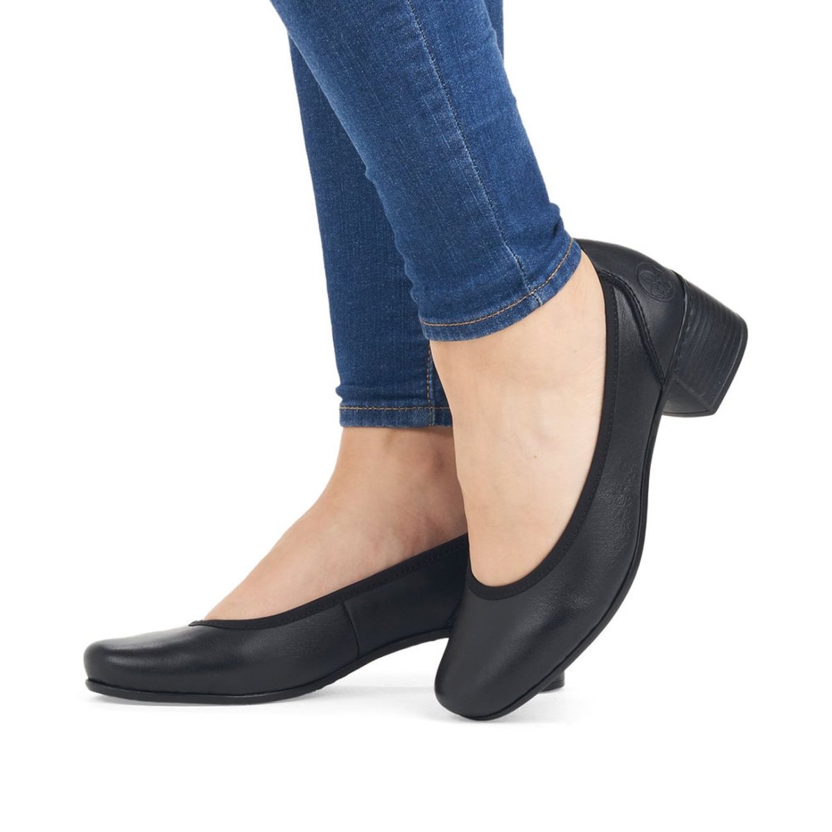 detail Dámské lodičky Rieker 41650-00 černá