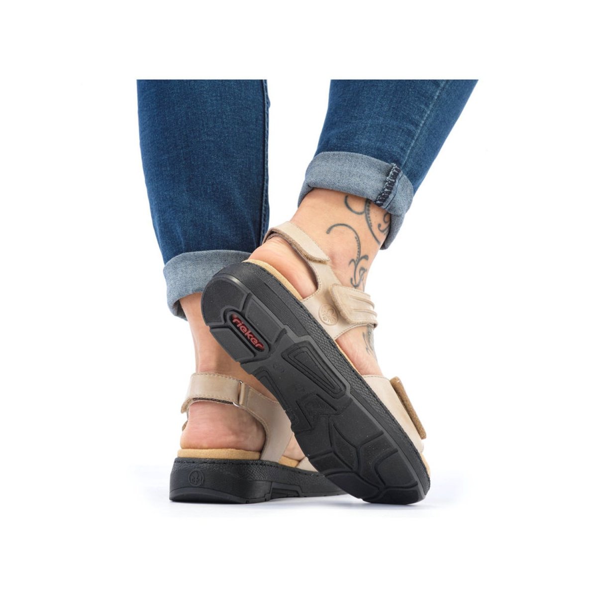 detail Dámské kožené sandály Rieker V8161-62 béžová