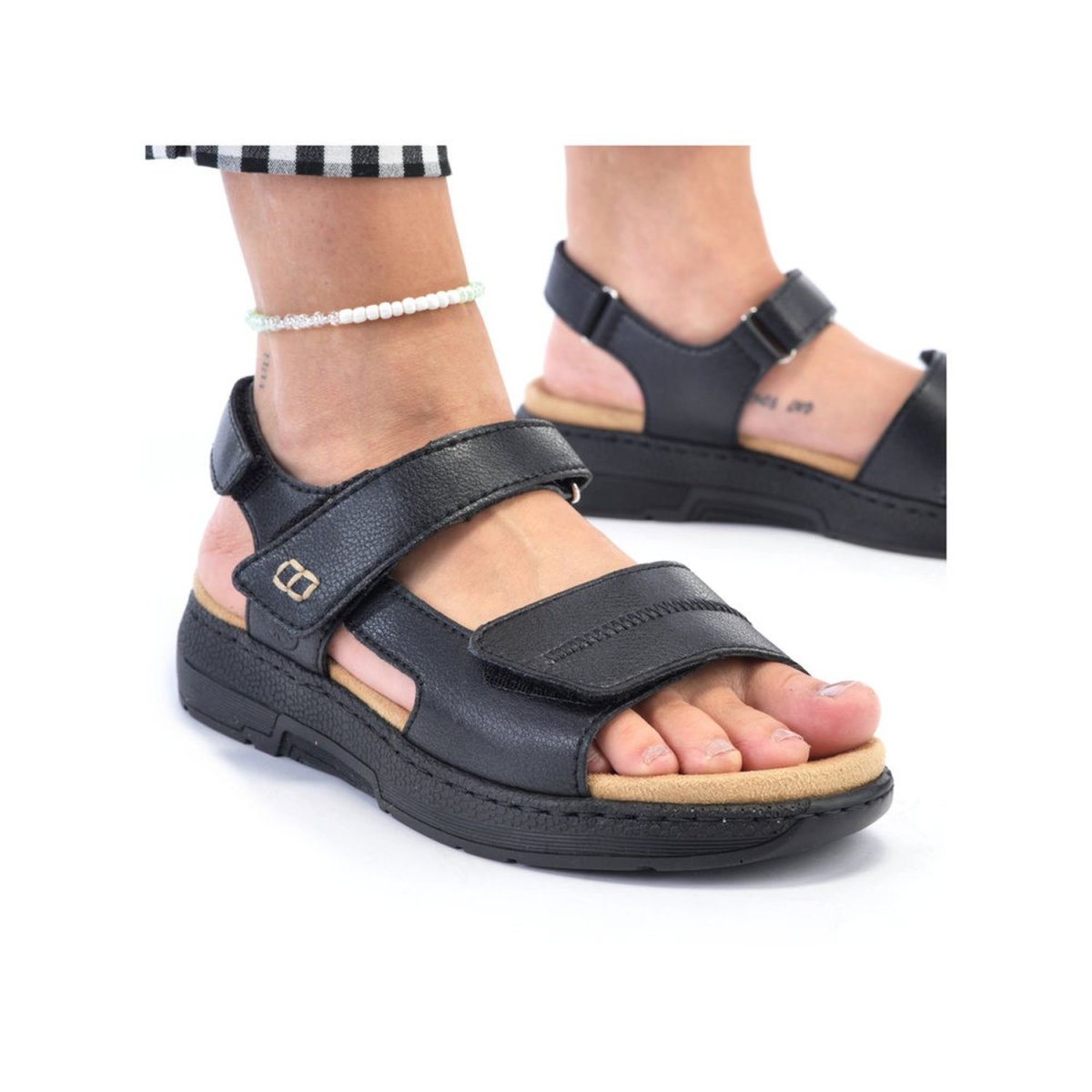 detail Dámské kožené sandály Rieker V8164-00 černá