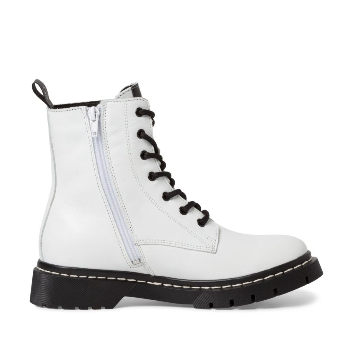 detail Dámská kožená kotníková obuv Tamaris 25269-41 100 bílá