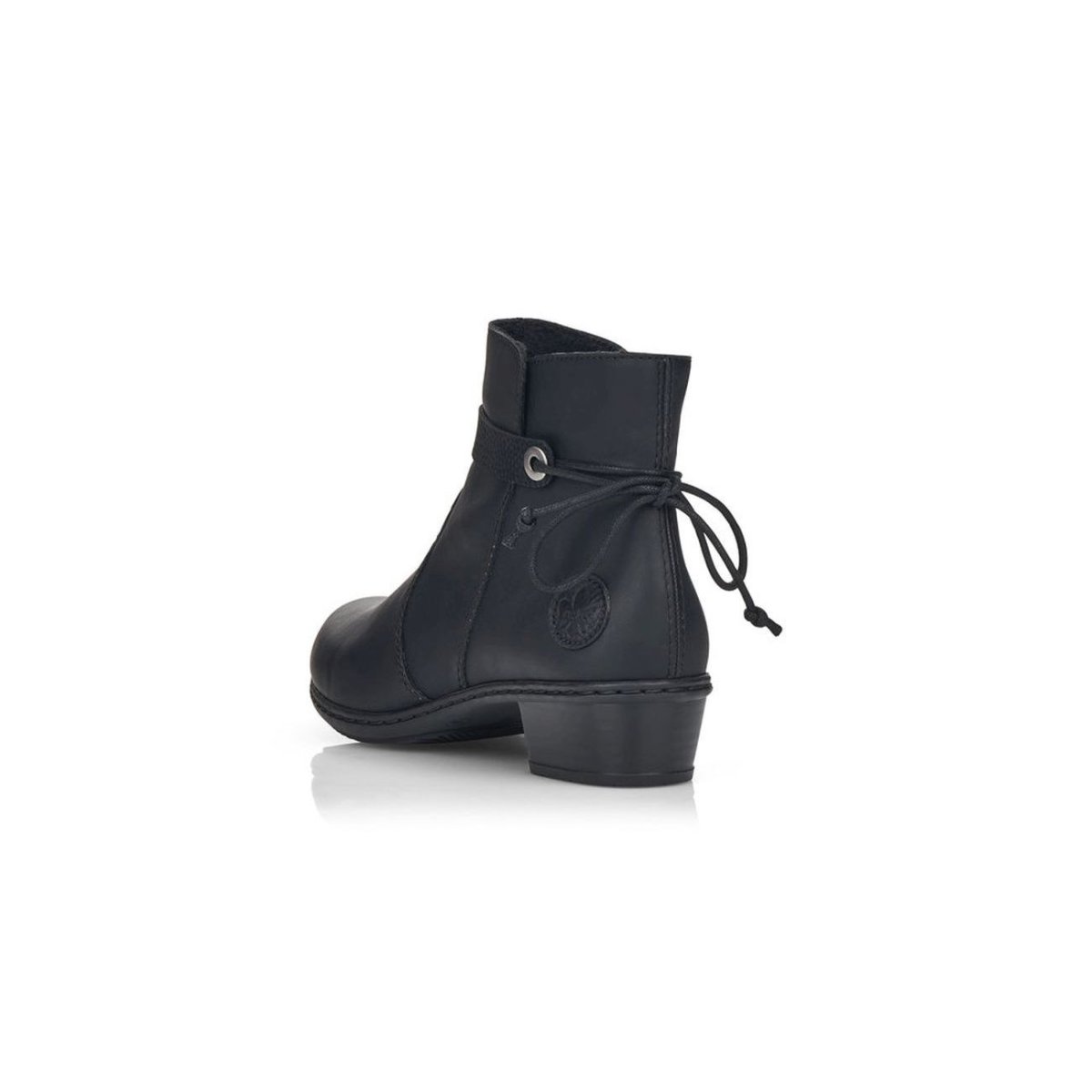 detail Dámská kotníková obuv Rieker Y0782-01 černá