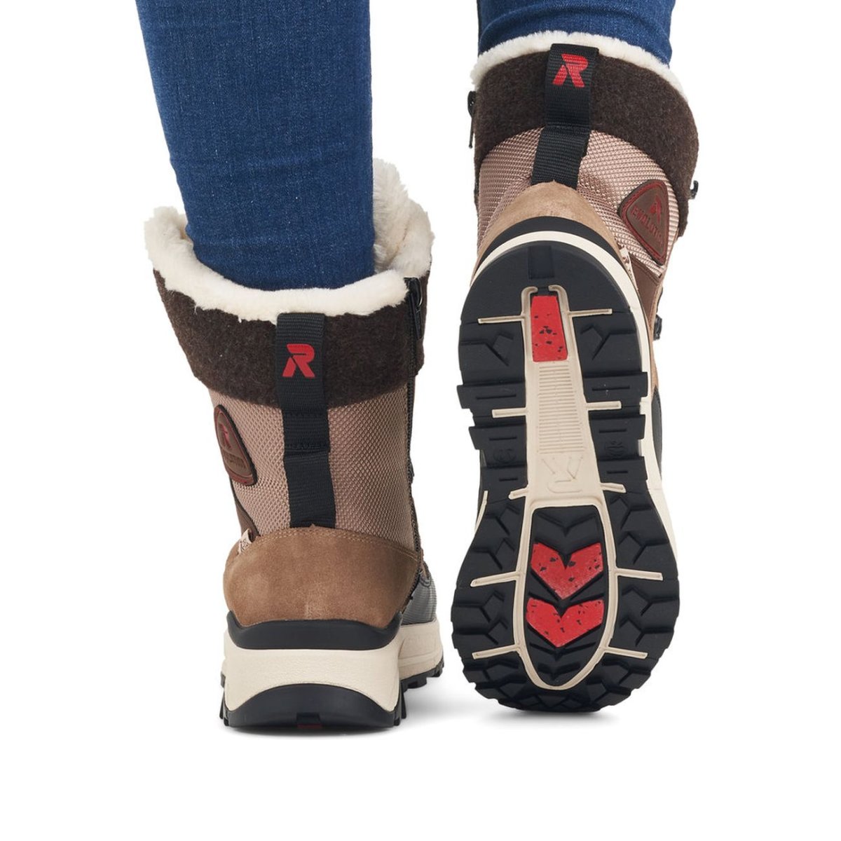 detail Dámská kotníková obuv Rieker Revolution W0066-64 béžová