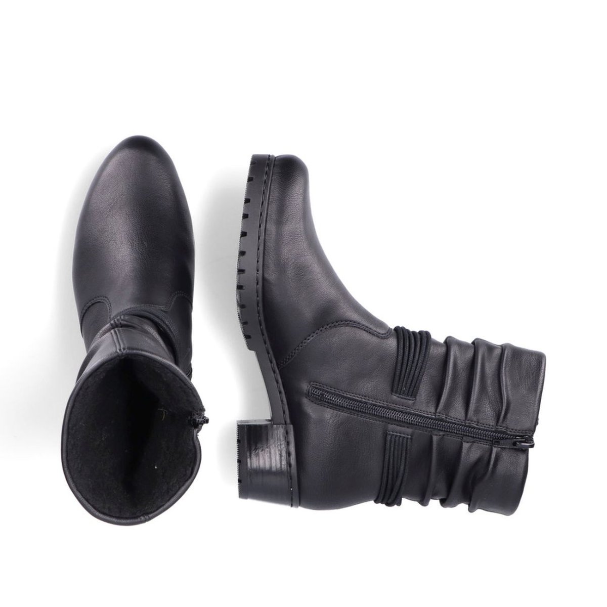 detail Dámská kotníková obuv Rieker Y17R2-00 černá