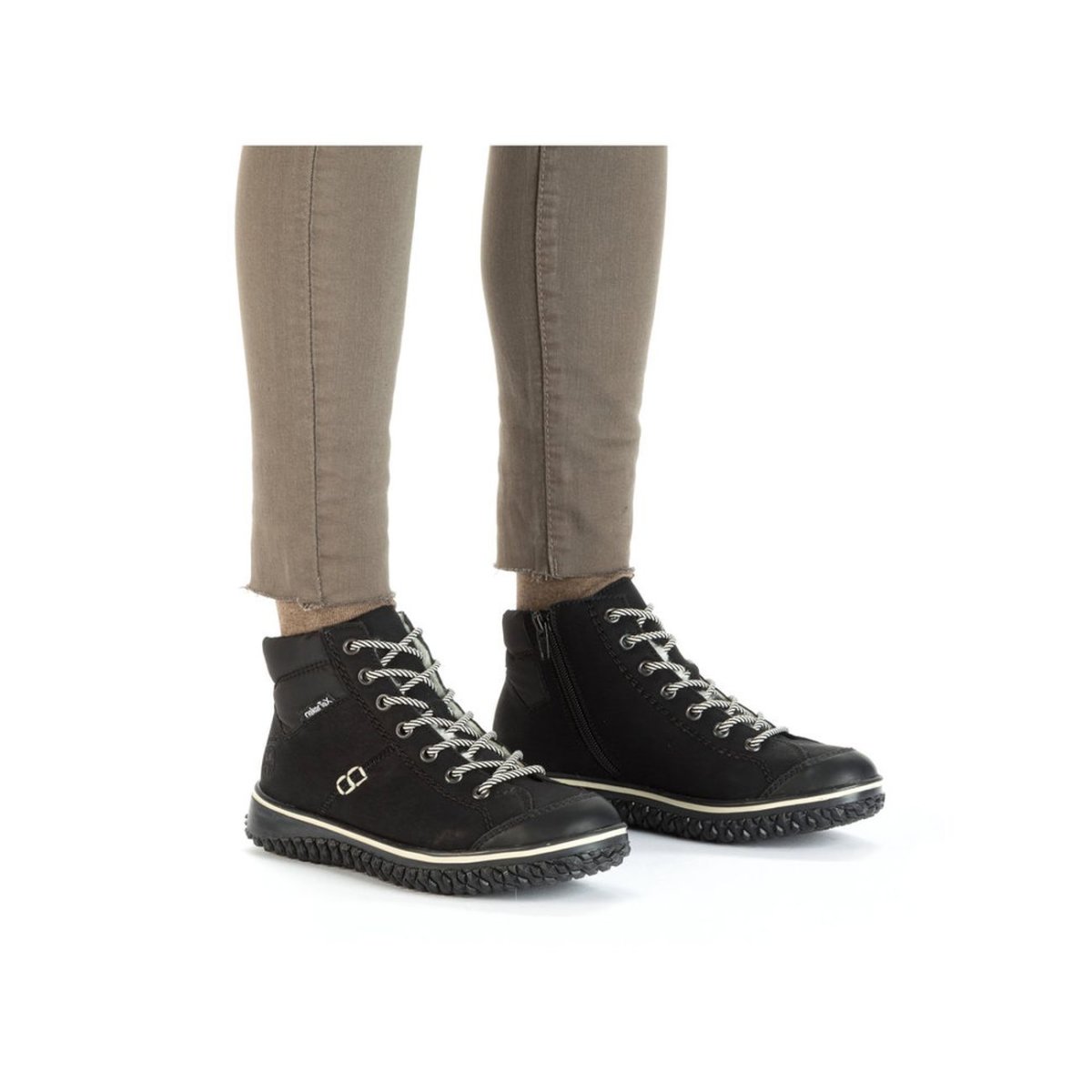 detail Dámská kotníková obuv Rieker Z4244-00 černá