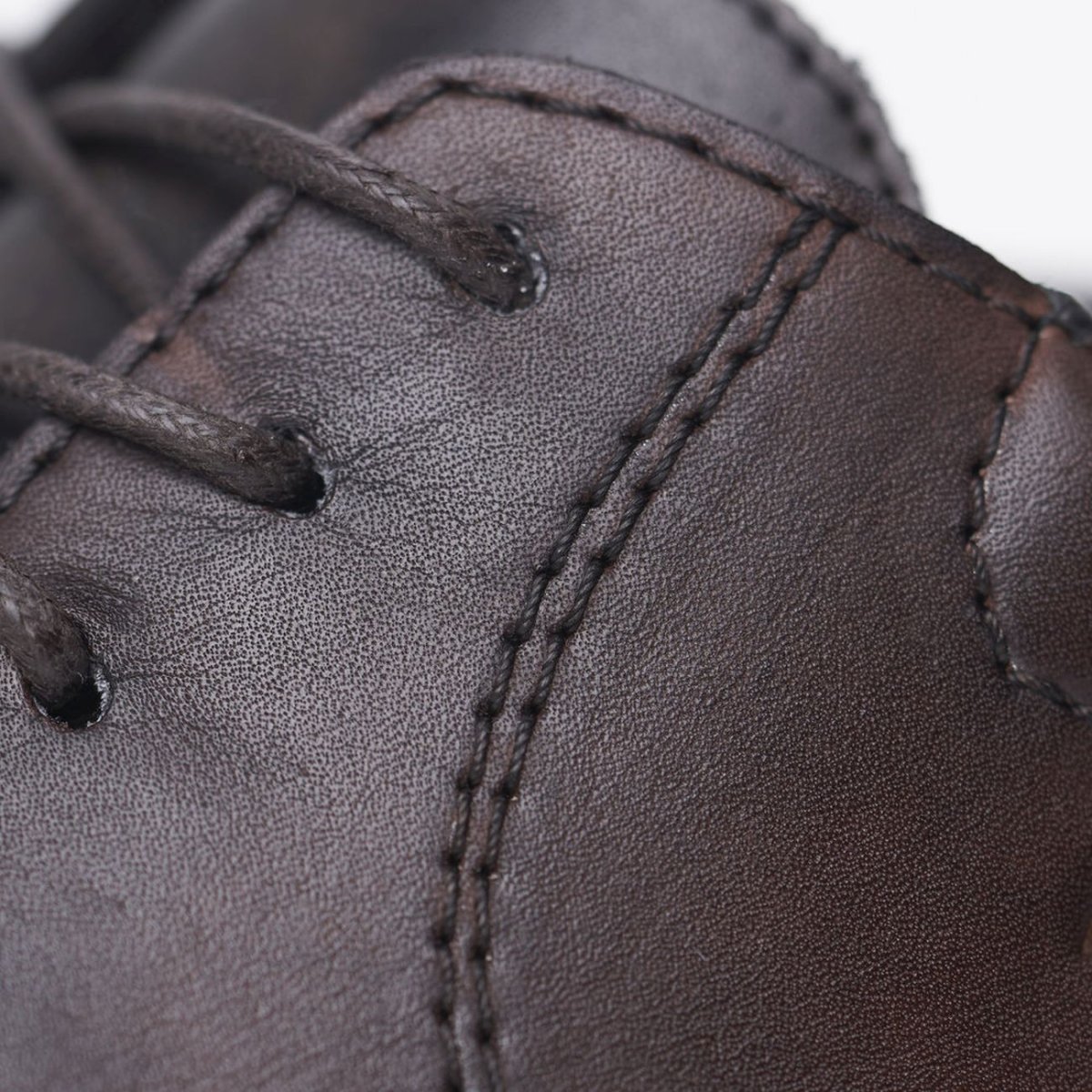 detail Pánské polobotky Rieker 10304-25 hnědá