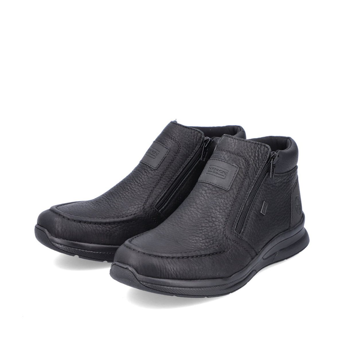 detail Pánská kotníková obuv Rieker 14820-00 černá