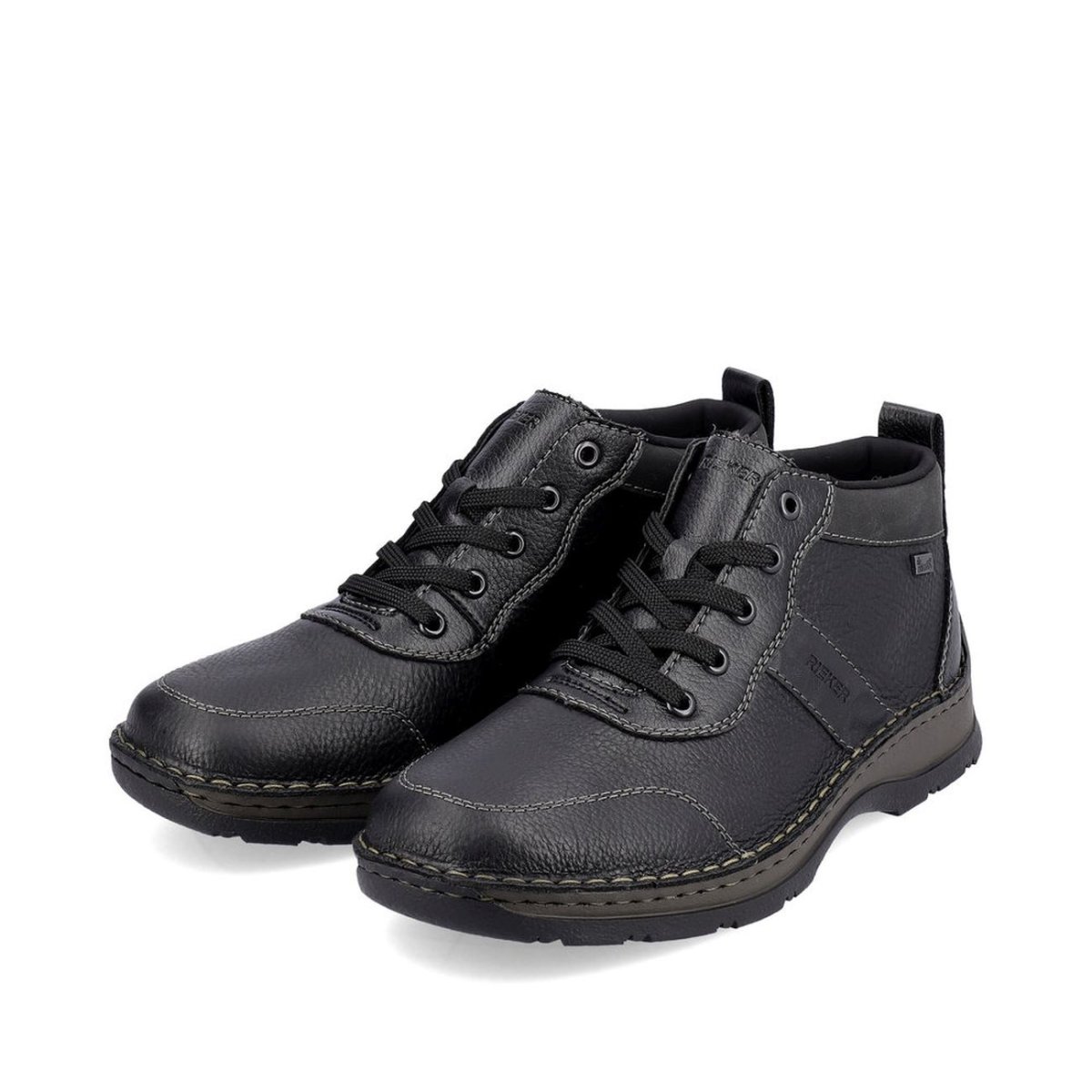 detail Pánská kotníková obuv Rieker 05308-00 černá