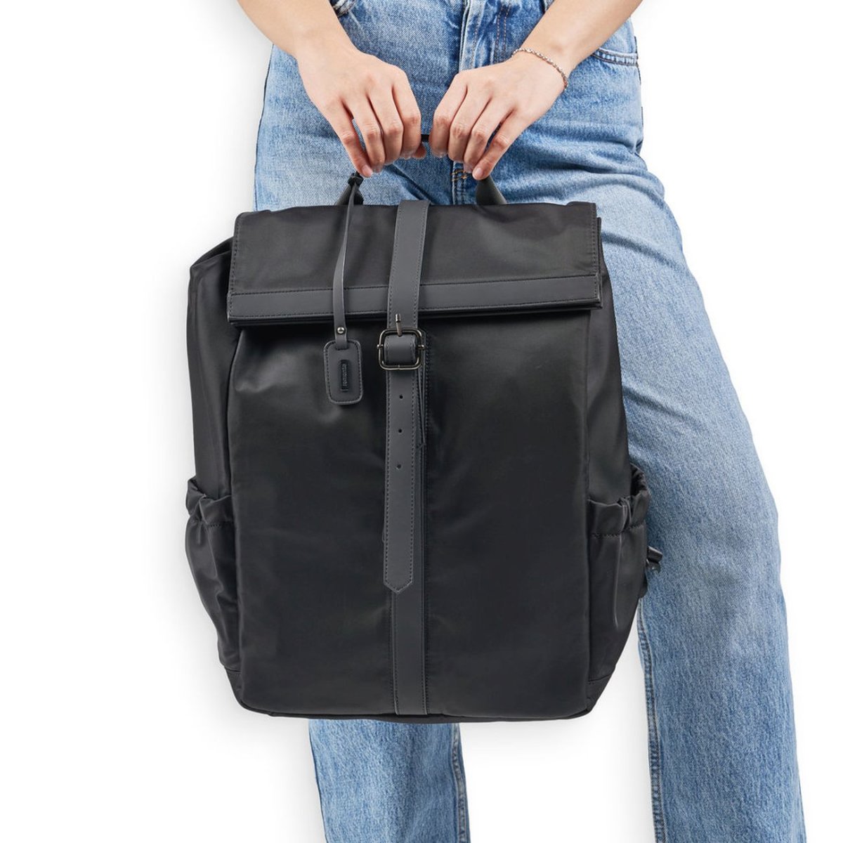 detail Dámský batoh Remonte Q0522-00 černá