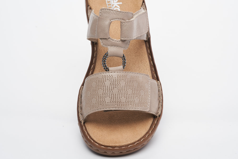 detail Dámské pantofle Rieker 60885-62 béžová