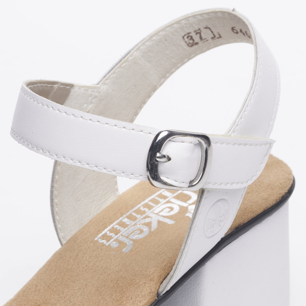 detail Dámské kožené sandály Rieker 64650-80 bílá