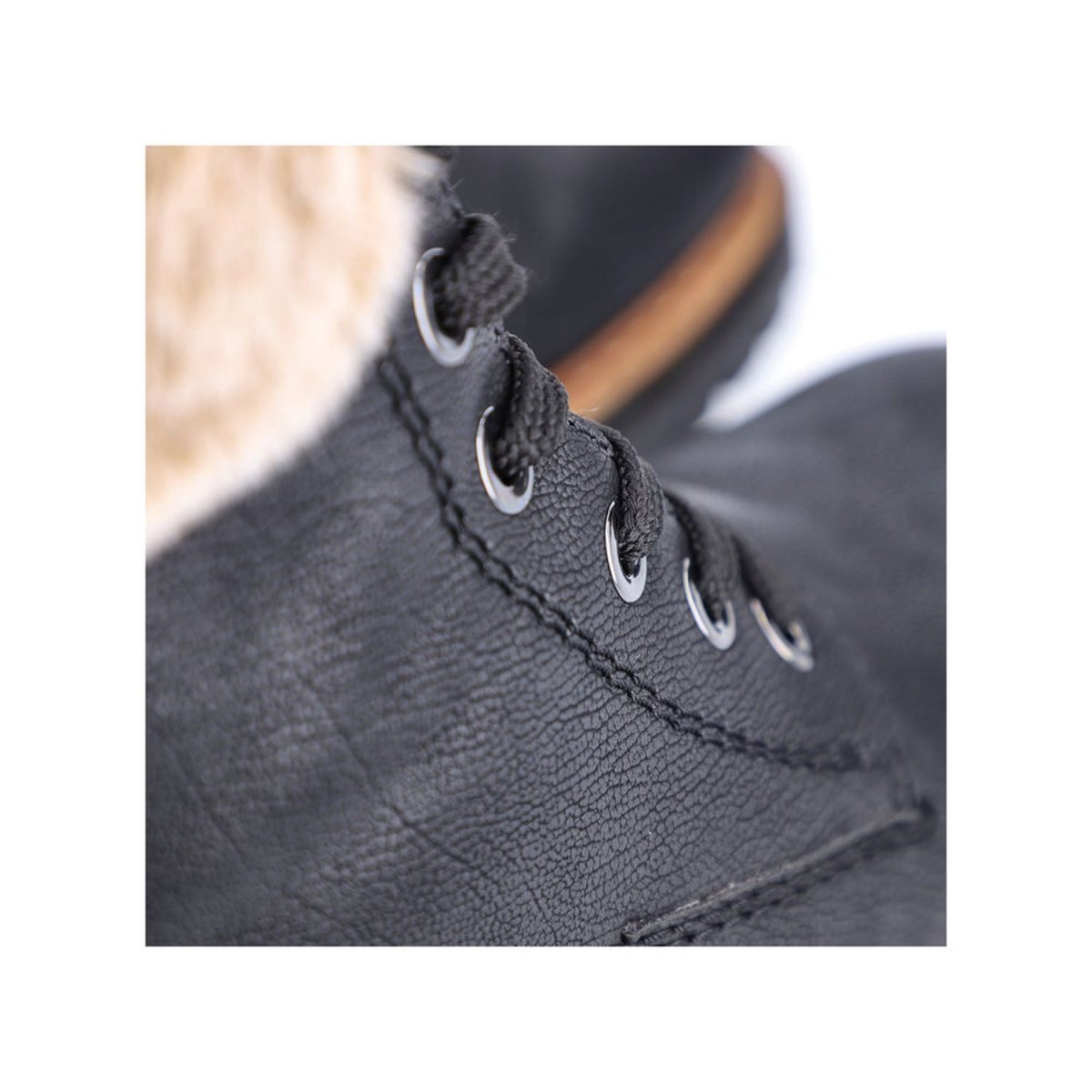 detail Dámská kotníková obuv Rieker 72630-00 černá
